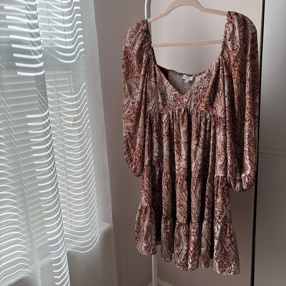 Gianni Bini Paisley Boho Dress Size Medium Fall Autumn Pumpkin Spice NWOT